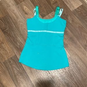 Lulu tank size 6